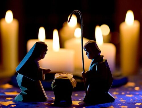 święta rodzina na tle świec